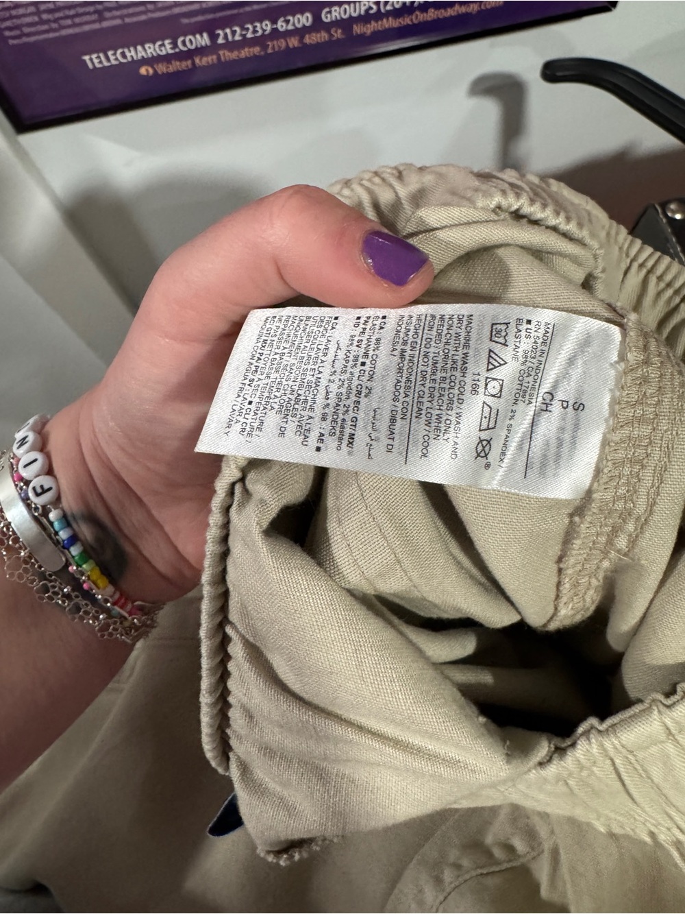 Old Navy Women's Light Tan Elastic-Waist Chinos - Picture 5 of 5